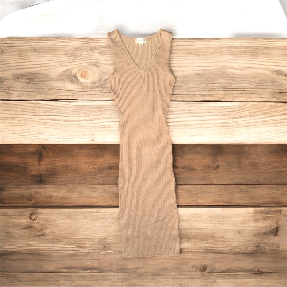 EMMA & POSH Tan Sleeveless Knit‎ Dress size medium